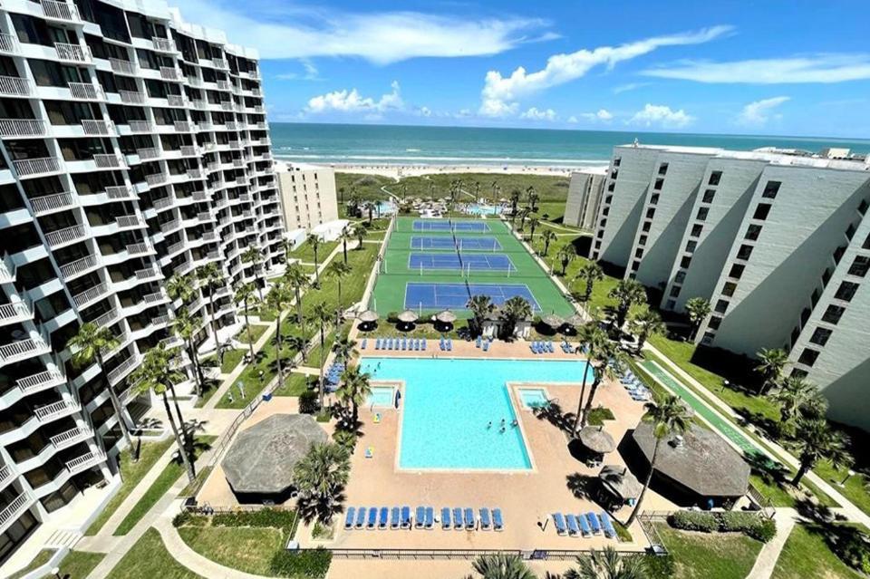 Royale Beach And Tennis Club Саут Падре Алънд Екстериор снимка
